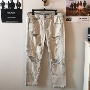 American Eagle Distressed Boyfriend Jeans
